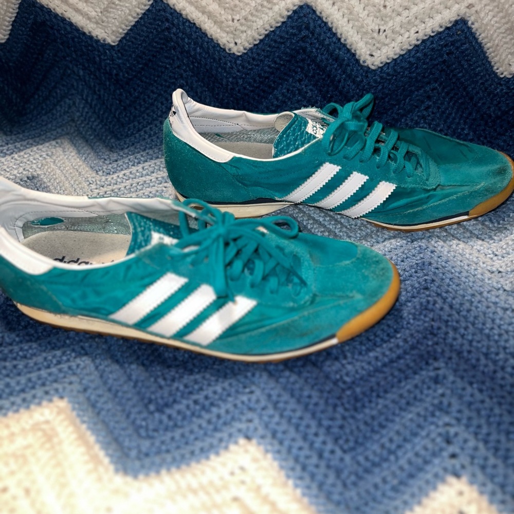 Adidas no box